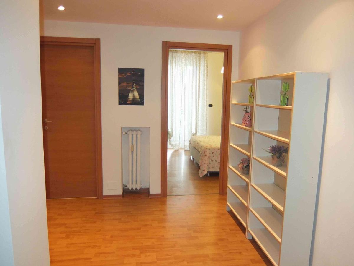 Lungo Po Appartamento Turín Exterior foto